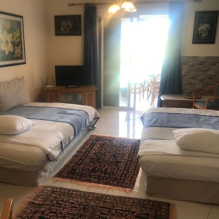 Latchi Holiday Flat Polis Esterno foto